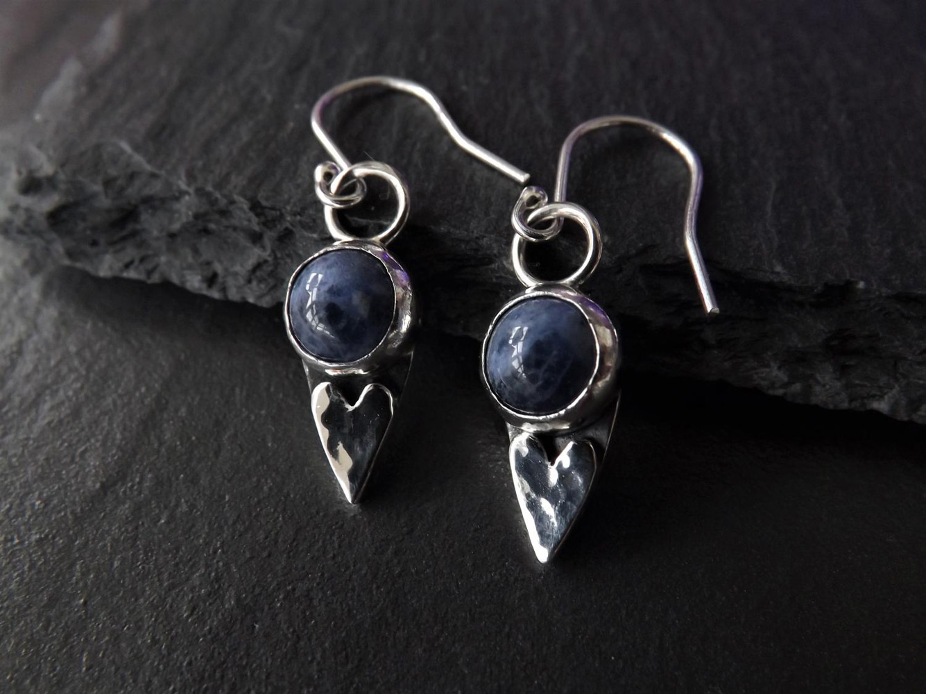 Blue Sodalite Silver Dangly Earrings with Hammered Silver Hearts